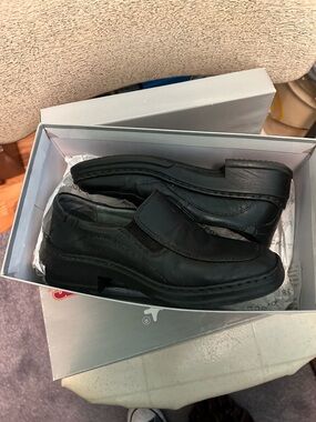 Josef Seibel Black Leather Slip-On Women's Loafers